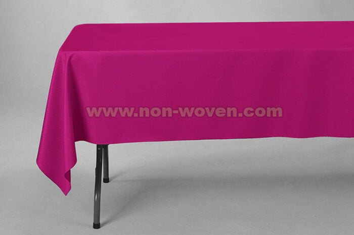 34#-Maroon Rectansgle tablecover (1)